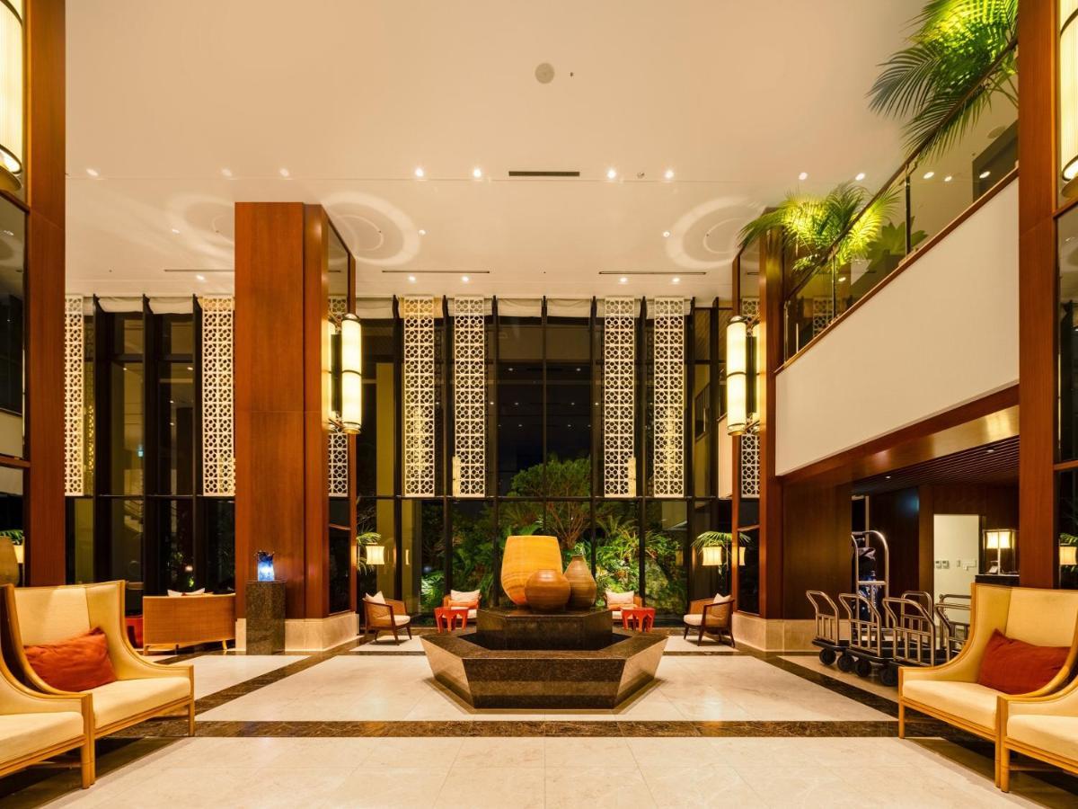 Hotel Hyatt Regency Naha, Okinawa Exterior foto The lobby of the hotel