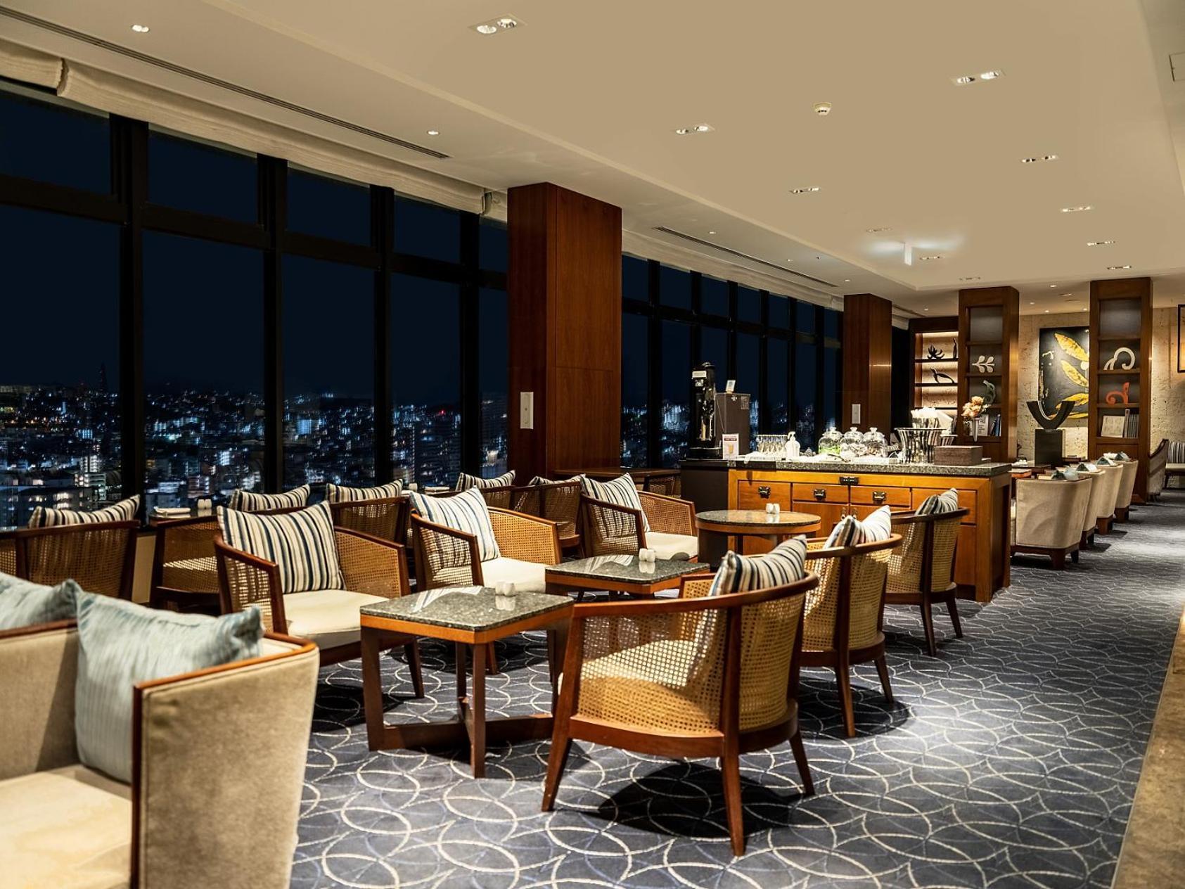 Hotel Hyatt Regency Naha, Okinawa Exterior foto Club Lounge at the hotel
