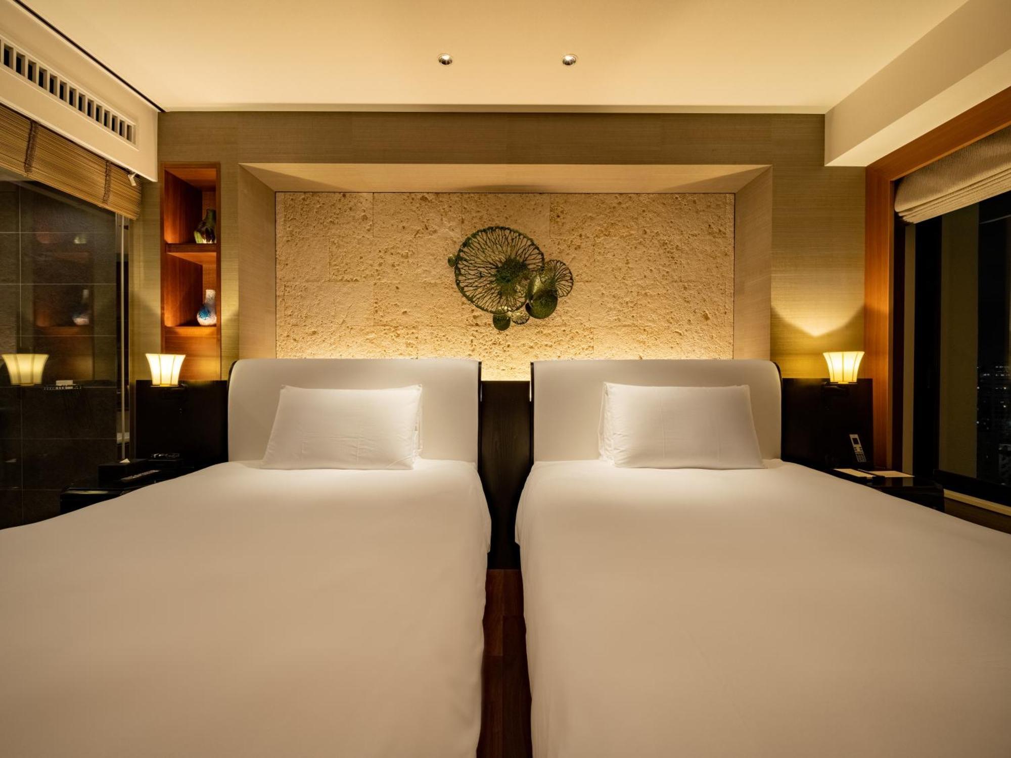 Hotel Hyatt Regency Naha, Okinawa Exterior foto A room at the hotel